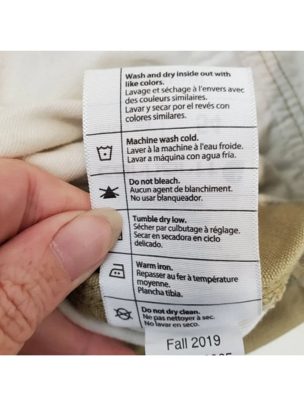 Carhartt khaki relaxed fit cargo work shorts